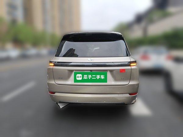 Li Auto L9 2022, 86000 км, за 33978 USD
