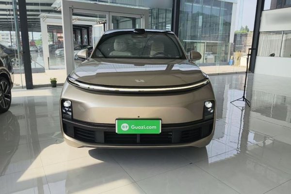 Li Auto L9 2022, 86300 км, за 36560 USD