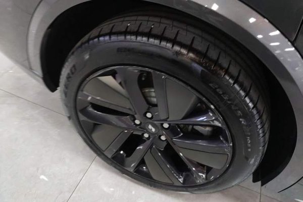 Li Auto L9 2022, 58500 км, за 39110 USD - фото 11