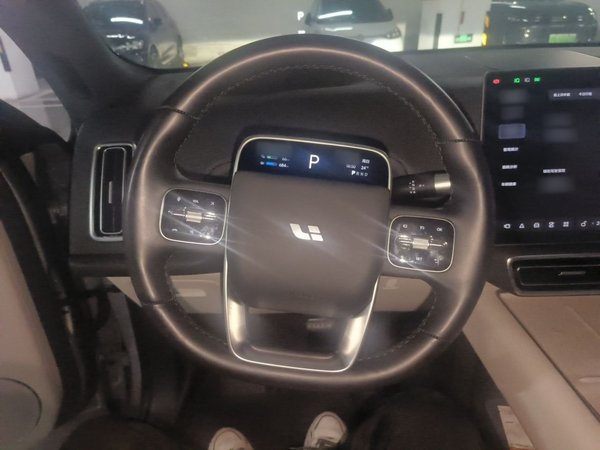 Li Auto L9 2022, 62000 км, за 36863 USD - фото 11