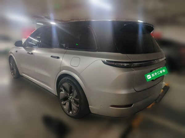 Li Auto L9 2022, 62000 км, за 36863 USD