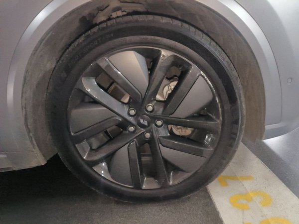 Li Auto L9 2022, 62000 км, за 36863 USD - фото 8
