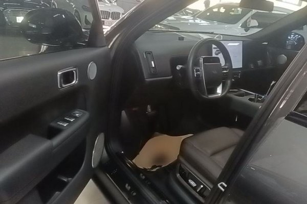 Li Auto L9 2022, 81300 км, за 36997 USD - фото 18