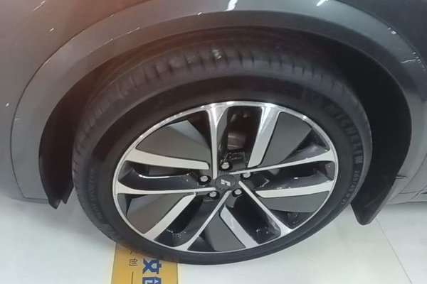 Li Auto L9 2022, 81300 км, за 36997 USD - фото 10