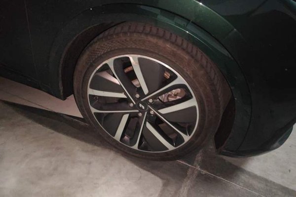 Li Auto L9 2022, 35000 км, за 42805 USD - фото 8