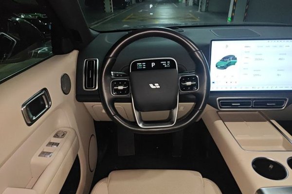 Li Auto L9 2022, 35000 км, за 42805 USD - фото 10