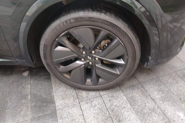 Li Auto L9 2022, 69800 км, за 35285 USD - фото 8
