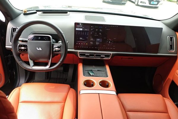 Li Auto L9 2022, 69900 км, за 38389 USD - фото 12