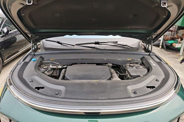 Li Auto L9 2022, 69900 км, за 38389 USD - фото 24