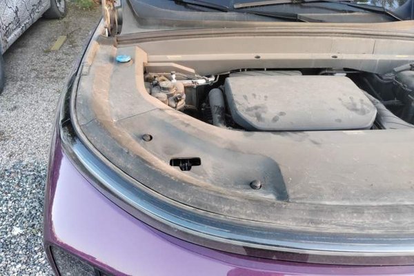 Li Auto L9 2022, 56300 км, за 34025 USD - фото 23