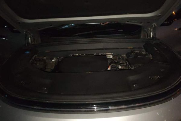 Li Auto L9 2022, 107700 км, за 33328 USD - фото 21