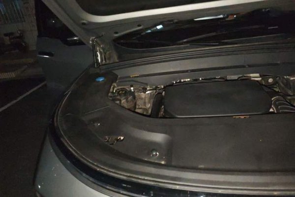 Li Auto L9 2022, 107700 км, за 33328 USD - фото 23
