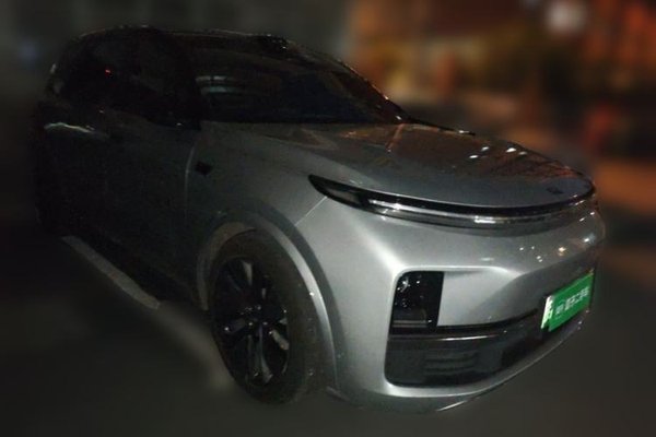 Li Auto L9 2022, 107700 км, за 33328 USD