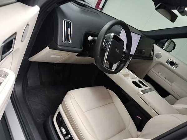 Li Auto L9 2022, 46400 км, за 40171 USD - фото 19