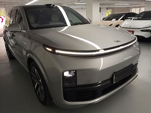 Li Auto L9 2022, 46400 км, за 40171 USD