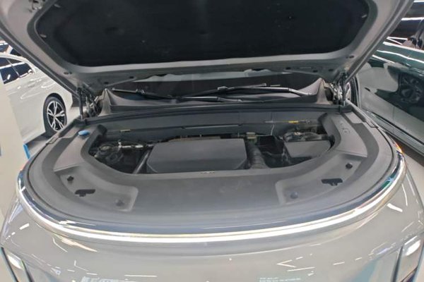 Li Auto L9 2022, 92500 км, за 35153 USD - фото 23