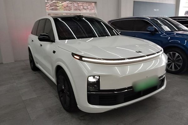 Li Auto L9 2022, 89900 км, за 36109 USD