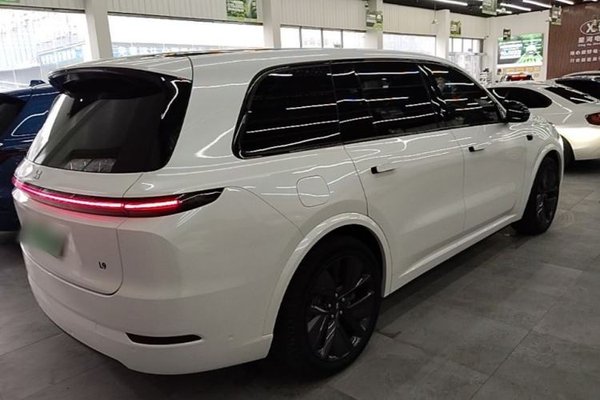 Li Auto L9 2022, 89900 км, за 36109 USD
