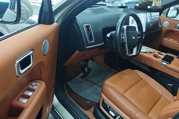 Li Auto L9 2022, 83699 км, за 36821 USD - фото 18