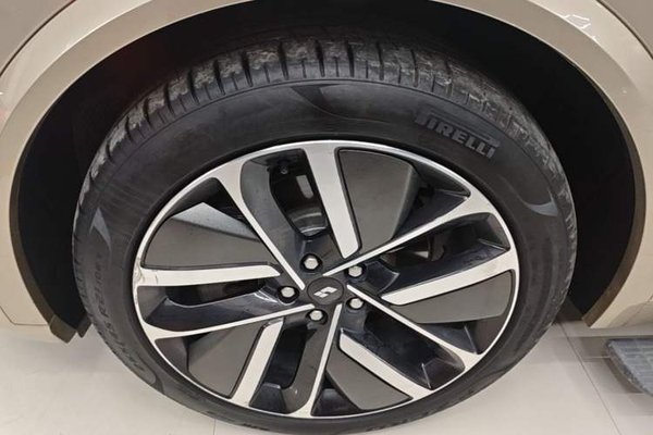 Li Auto L9 2022, 83699 км, за 36821 USD - фото 11