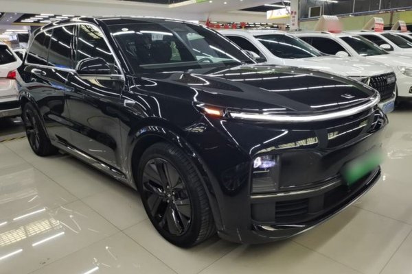 Li Auto L9 2023, 40100 км, за 43235 USD