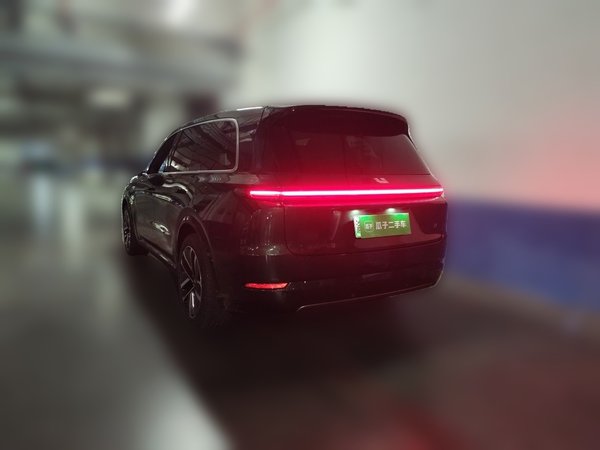 Li Auto L9 2023, 72100 км, за 36468 USD