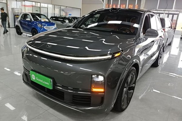 Li Auto L9 · 2024 год