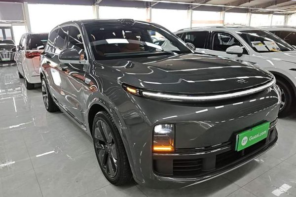 Li Auto L9 2024, за 46370 USD