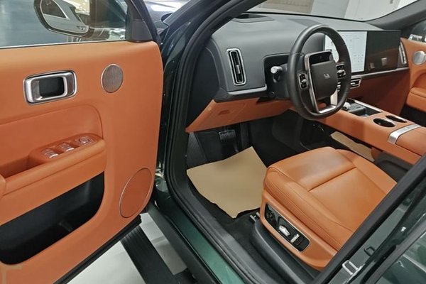 Li Auto L9 2024, 29700 км, за 47029 USD - фото 20