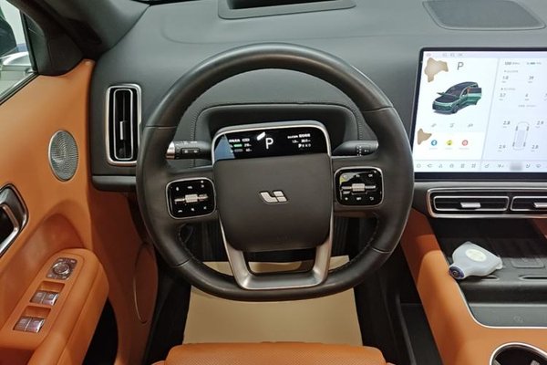 Li Auto L9 2024, 29700 км, за 47029 USD - фото 15