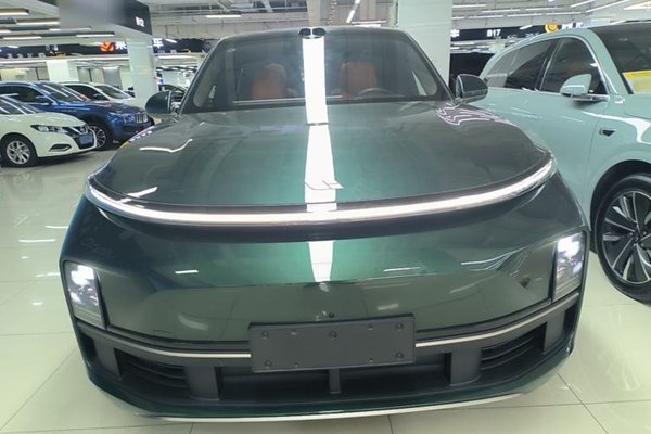 Li Auto L9 2025, 4100 км, за 53442 USD