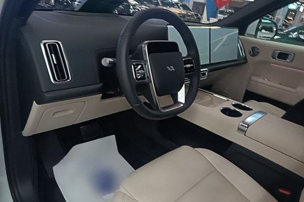 Li Auto L9 2025, 10900 км, за 53134 USD - фото 13