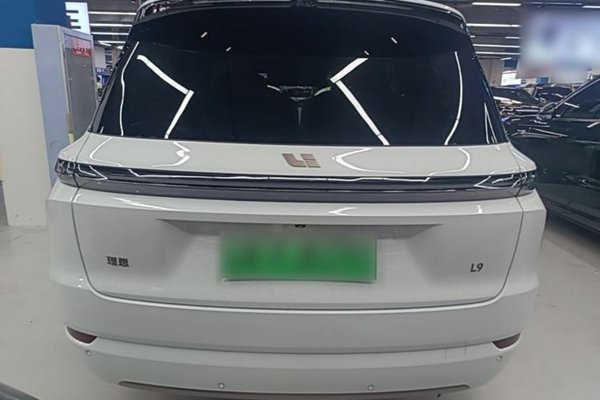 Li Auto L9 2025, 10900 км, за 53134 USD