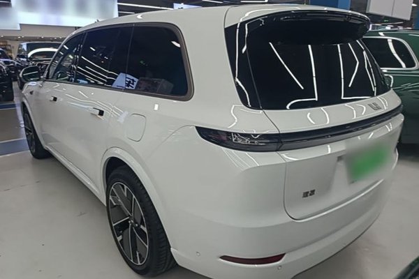 Li Auto L9 2025, 10900 км, за 53134 USD