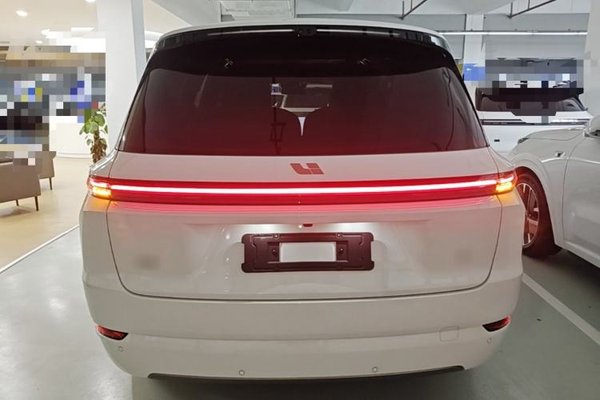 Li Auto L9 2025, 2600 км, за 53650 USD