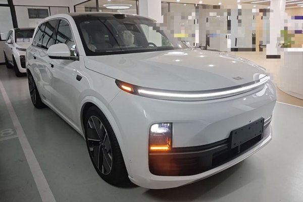 Li Auto L9 2025, 8100 км, за 53502 USD