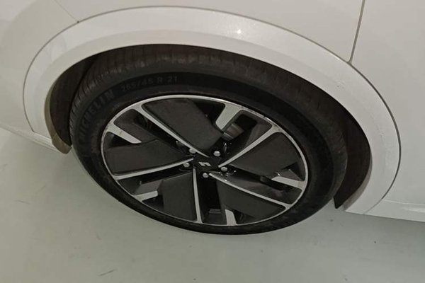 Li Auto L9 2025, 8100 км, за 53502 USD - фото 11