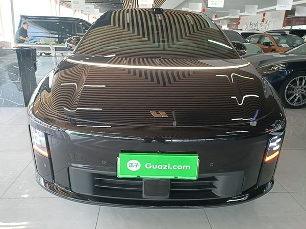 Li Auto Li Auto i6 2025, 10000 км, за 36611 USD
