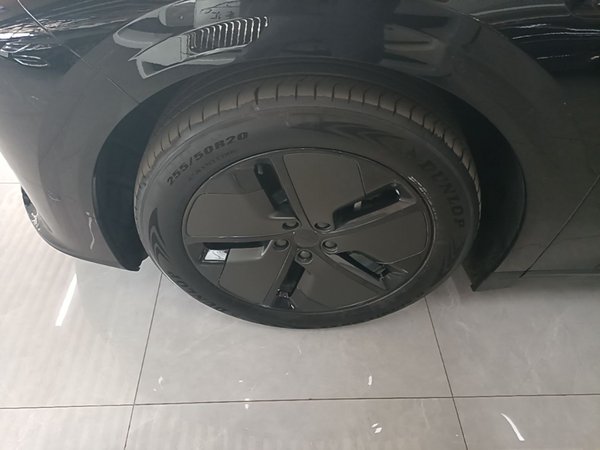 Li Auto Li Auto i6 2025, 10000 км, за 36611 USD - фото 8