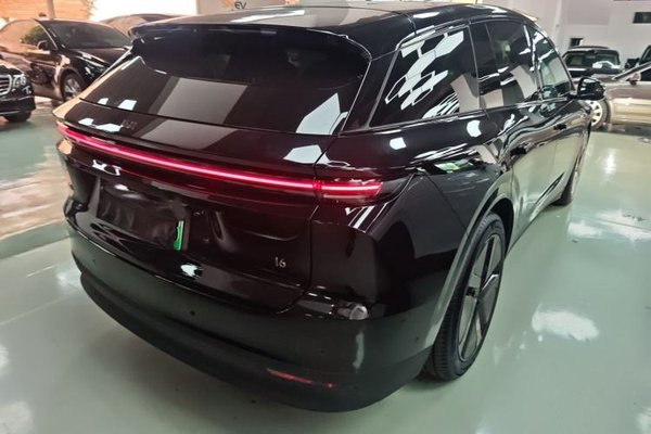 Li Auto Li Auto i6 2025, 3700 км, за 37183 USD - фото 6