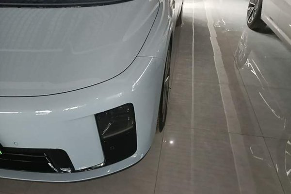 Li Auto Li Auto i8 2025, 13300 км, за 46416 USD - фото 9