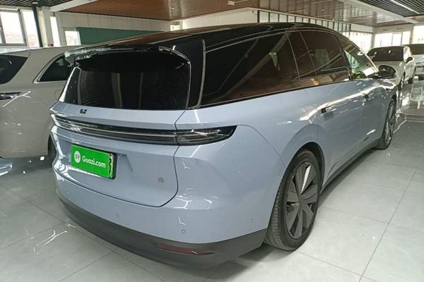 Li Auto Li Auto i8 2025, 13300 км, за 46416 USD - фото 6