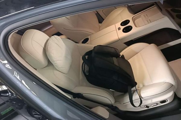 Li Auto Li Auto i8 2025, 13300 км, за 46416 USD - фото 23