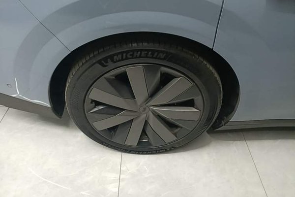 Li Auto Li Auto i8 2025, 13300 км, за 46416 USD - фото 10
