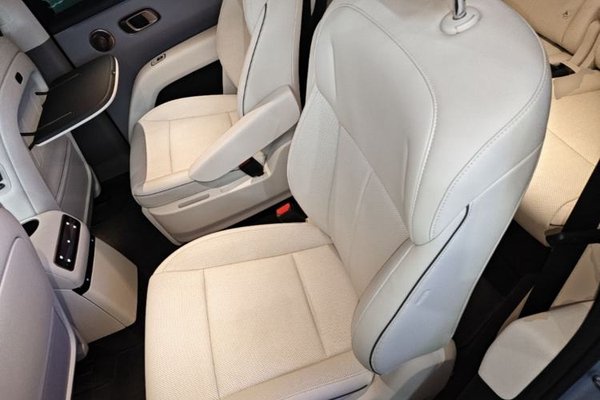 Li Auto Li Auto i8 2025, 7700 км, за 47485 USD - фото 20