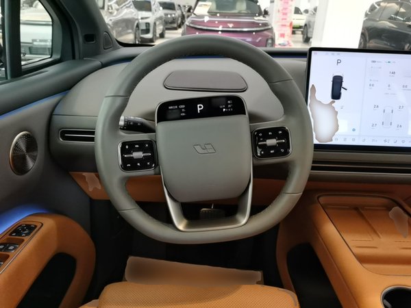 Li Auto Li Auto i8 2025, 6700 км, за 48363 USD - фото 14