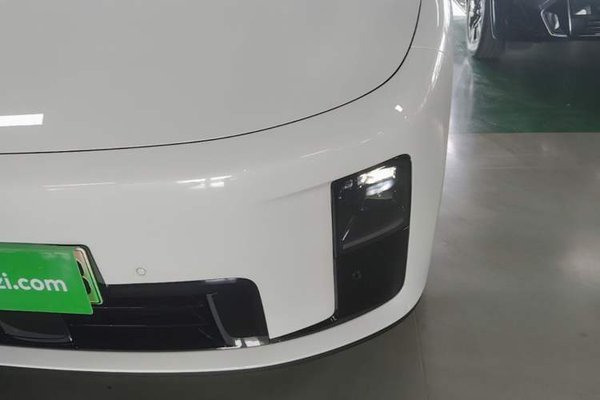 Li Auto Li Auto i8 2025, 100 км, за 48126 USD - фото 9