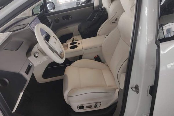Li Auto Li Auto i8 2025, 100 км, за 48126 USD - фото 23