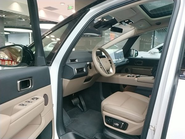 Li Auto MEGA 2025, 2300 км, за 77815 USD - фото 19