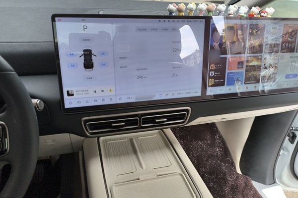 Li Auto MEGA 2025, 3500 км, за 74737 USD - фото 12